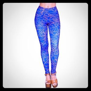 Blackmilk Jungle Beat MF Stirrup Leggings sz L